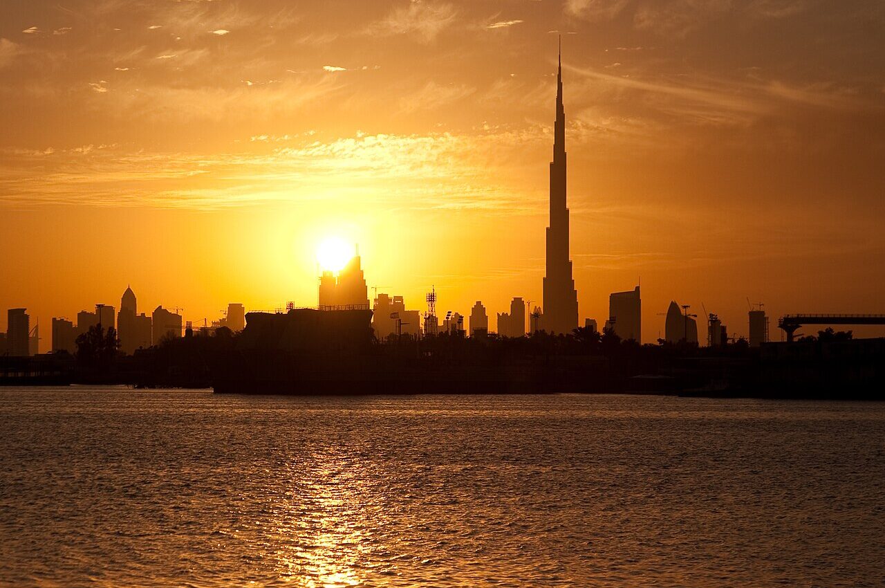 Photo illustrating: A Room-by-Room Checklist for Your First Night in an Unfurnished Dubai Flat