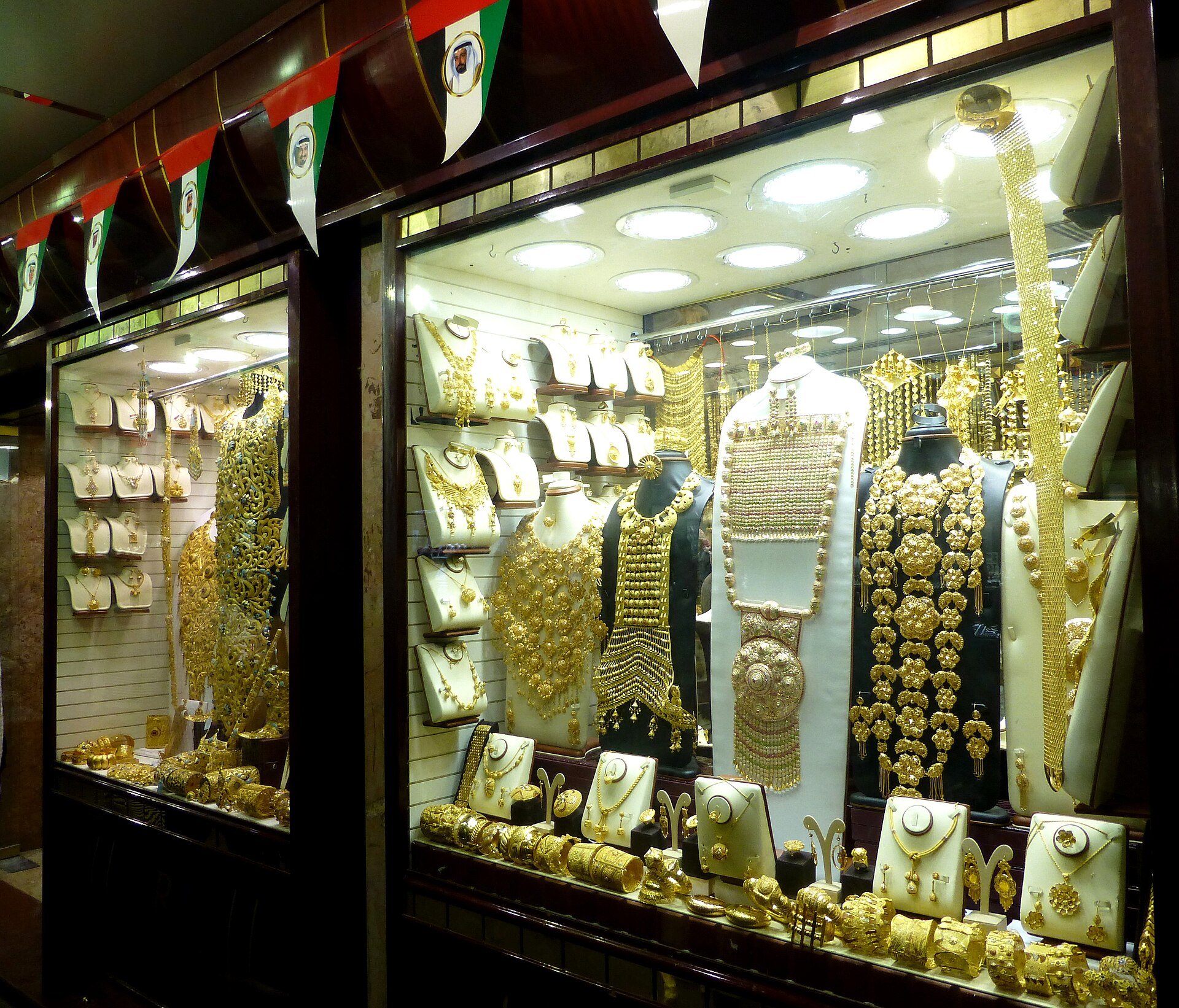 Dubai - City of Gold – Gold Souk --- مدينة الذهب