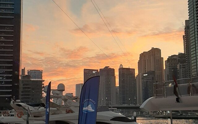 How to Book and Ride an E-Scooter Legally in Dubai: RTA Permit and Zones