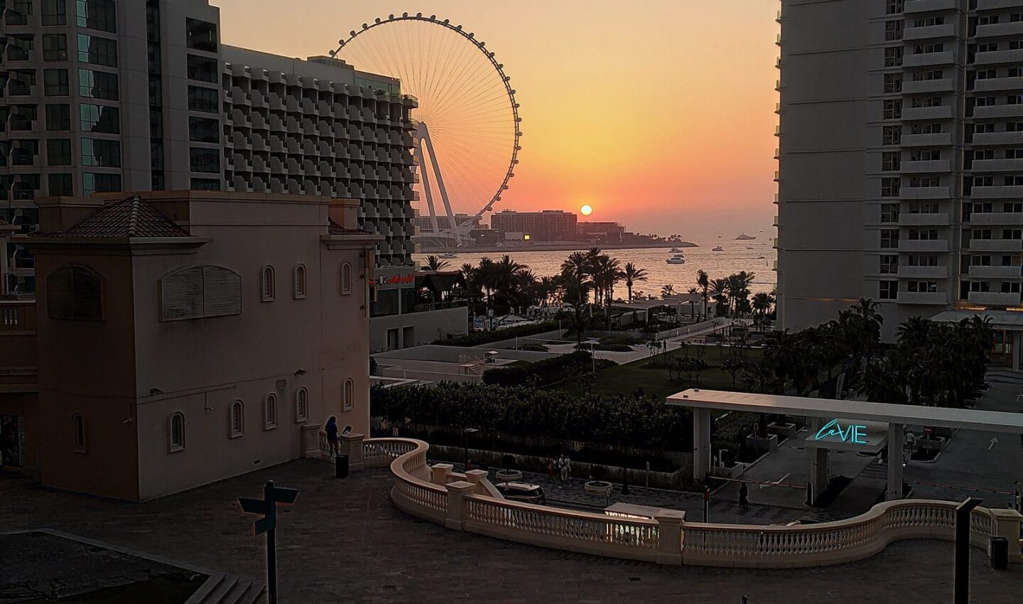 How to Get a Salary Certificate and Bank Letters for a Visa Application in Dubai