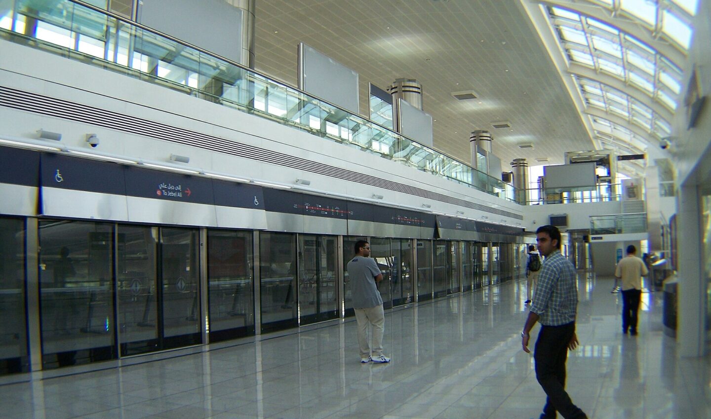 Photo illustrating: GDRFA Return Permit for Residents Abroad for Over Six Months: Steps and Evidence
