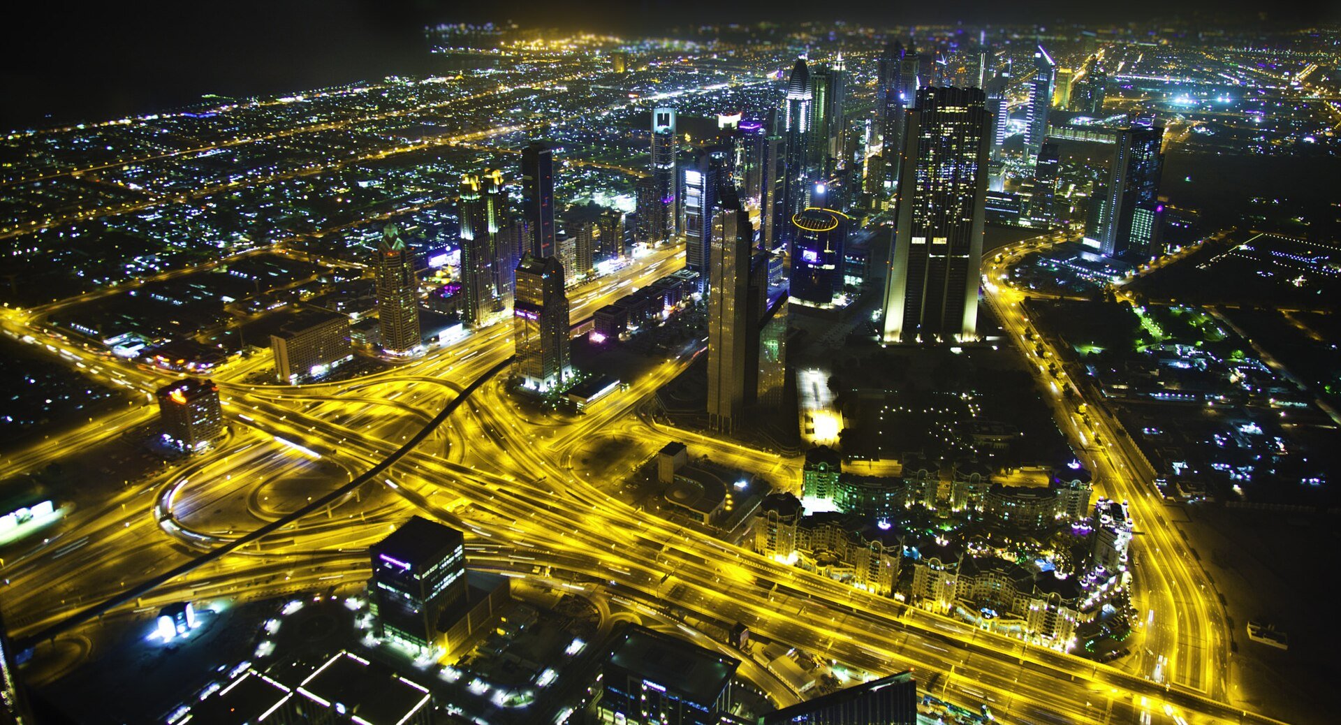 500px provided description: Night shot at the top of Burj Khalifa. Welcome to DUBAI. <3 The new lights you'll find in the desert. [#city ,#lights ,#dubai ,#night shot]