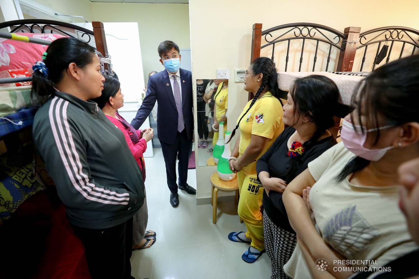 Special Envoy and Presidential Assistant on Foreign Affairs Robert E. A. Borje met with some of the Overseas Filipino Workers (OFWs) in the United Arab Emirates (UAE) during his vi