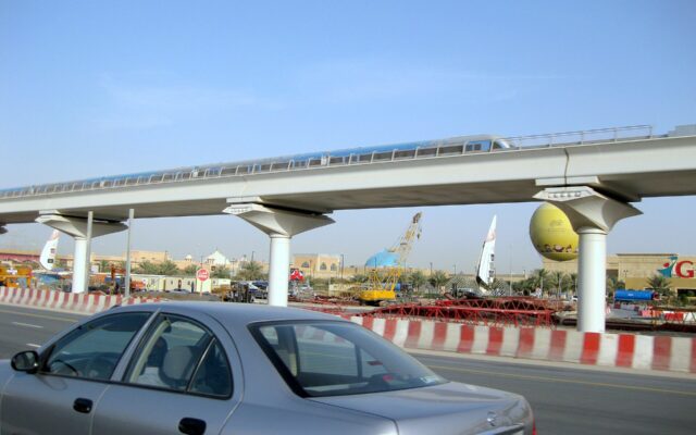Photo illustrating: Parkin Paid Parking in Dubai Suburbs: App Payments, Season Permits and Free Hours