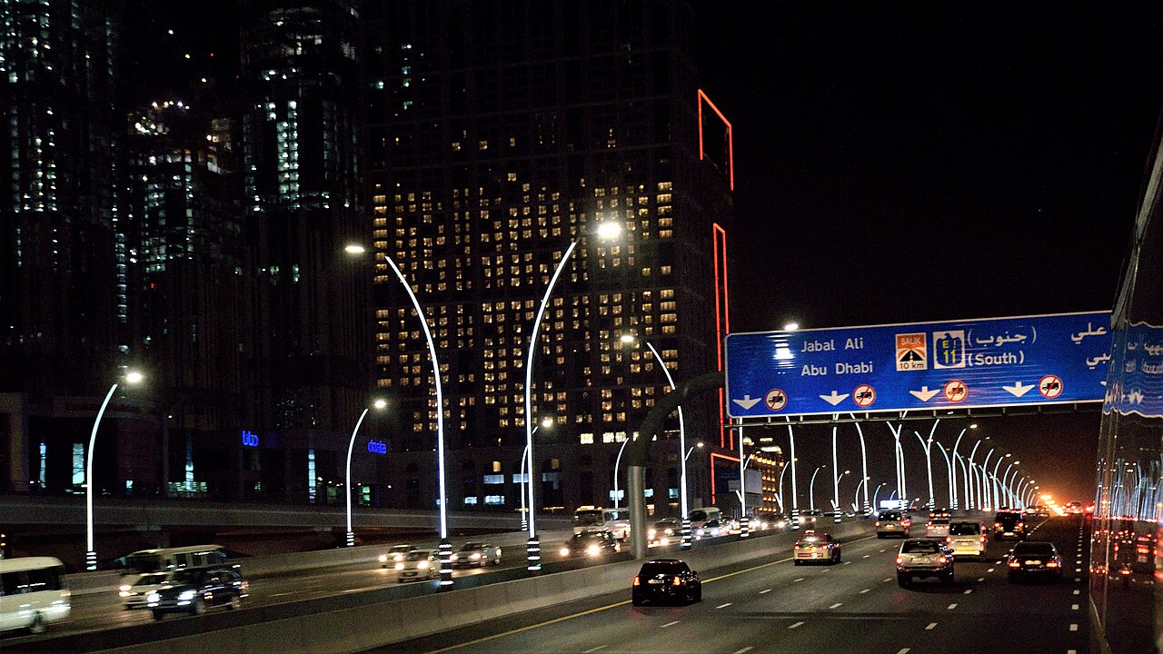 Photo illustrating: Salik for New Car Owners: Registering Your Plate, Adding a Second Car and Fixing Wrong Charges